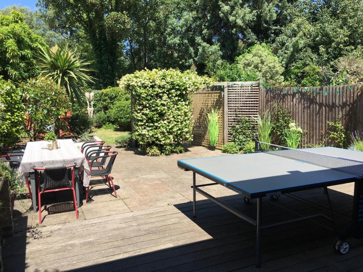 Stunning 5 Bed House With Private Garden Villa London Bagian luar foto