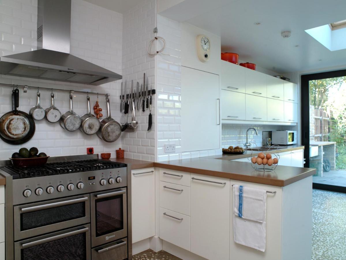 Stunning 5 Bed House With Private Garden Villa London Bagian luar foto